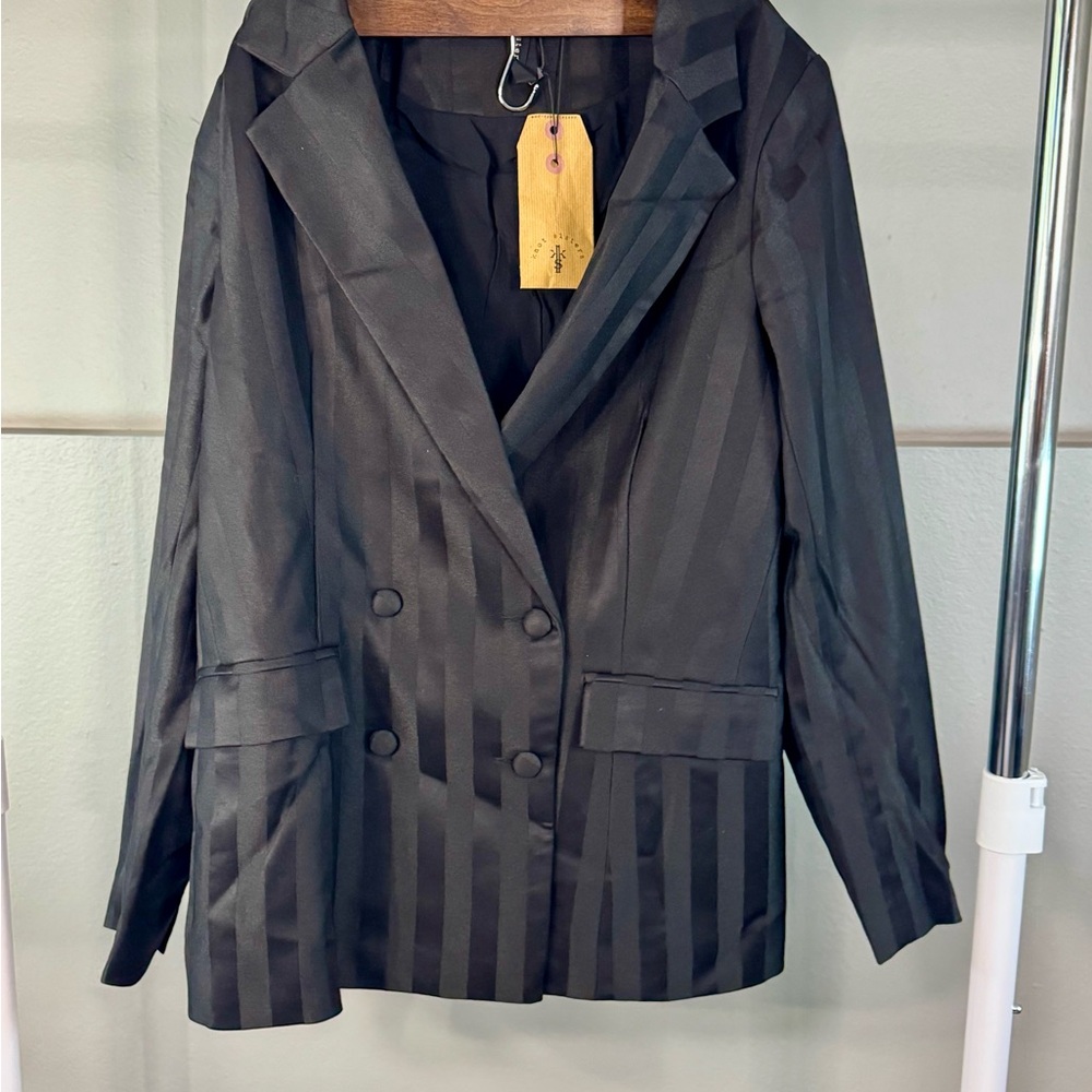 Knot Sisters Black Striped Blazer